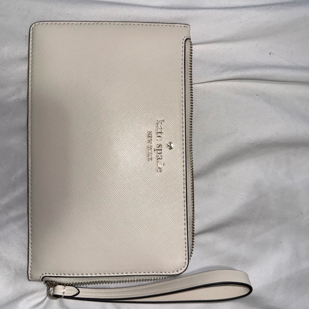 Kate Spade Ivory Wristlet
